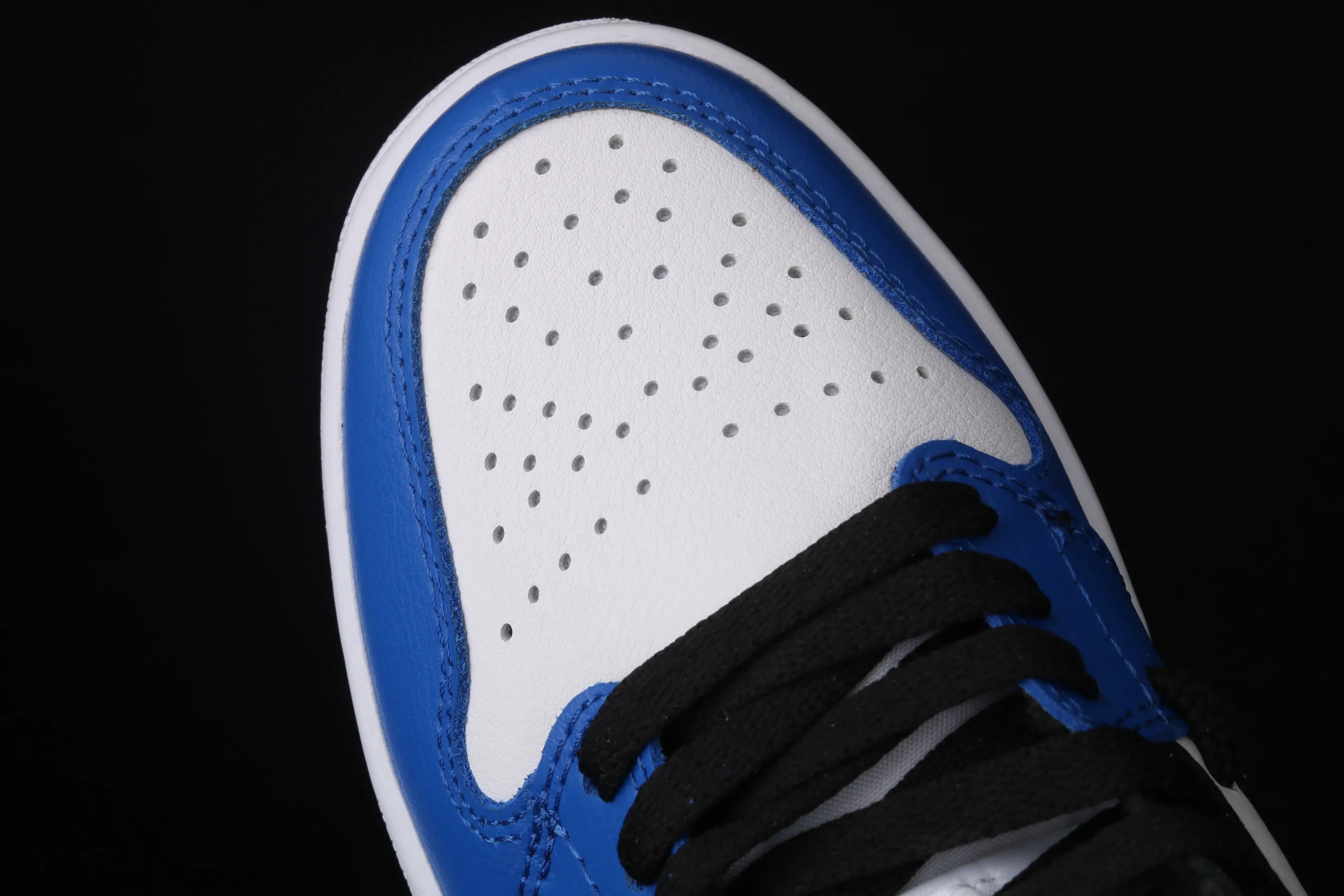All categories Air Jordan Jordan series basketball shoes Air Jordan 1 Mid Air Jordan 1 Mid SE "Game Royal" AJ1 Joe 1 China White and Blue Deconstruction CV0152-401